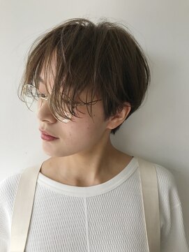 フォト 新宿(foto) グレーベージュ前髪パーマレイヤーカットダブルカラー髪質改善