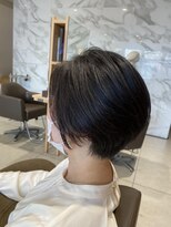 キャリ(CALI)&nbsp;襟足スッキリショートボブ　　CALI・田町・三田・CHIAKI