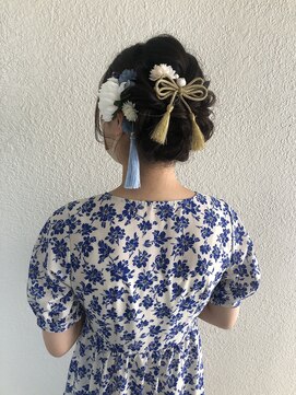 パリスパート2 振袖 サイド 編み込み トップ ふわふわ シニヨン ヘアアレンジ
