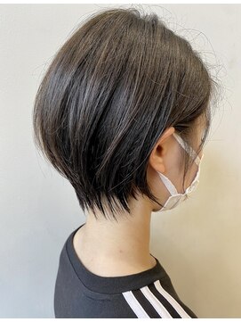 ハルキ ミナト ジャパン オオサカ(HARUKI MINATO japan OSAKA) 40代50代小顔似合わせカットくびレイヤーエモージュ大人可愛い