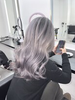 エゴ 池袋(EGO)&nbsp;10代20代30代外国人風バレイヤージュ　ハイライトカラー