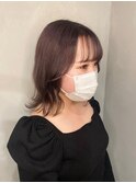 ピンクベージュ