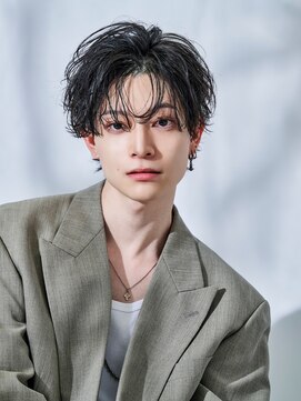 オーシャントーキョー(OCEAN TOKYO) 【ニュアンスパーマ】センターパート縦落ちパーマ