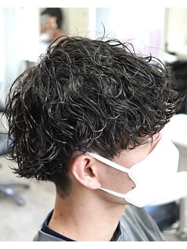 メンズ サロン ドット トウキョウ 町田店(men's salon dot. tokyo) 刈り上げマッシュ×波巻きパーマ