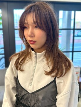 ユニバイリサ 天神大名店(uni by risa) オリーブグレージュ 透明感カラー 顔周りカット レイヤーカット