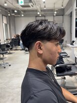 ニアバイスイ(Nia By SUI)&nbsp;【坂本翔】センターパート/フェードスタイル柏/メンズ/フェード