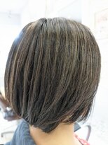 ヘアーデザインムーヴ(Hair design MOVE)&nbsp;白髪ぼかしハイライト　明るい白髪染め　40代　50代
