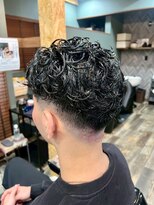 スタンドバーバー 柏(STAND BARBER)&nbsp;MEN’S HAIR/波巻きツイストスパイラル/リバースセンターパート