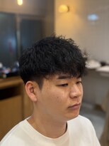 ゼロスバーバー(0's BARBER SHOP)&nbsp;ツイストスパイラルパーマ