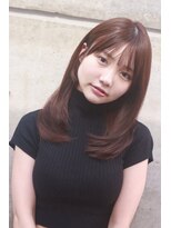エミュ 表参道 青山(emu)&nbsp;前髪顔まわりカットが重要セミロングレイヤー表参道