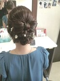 結婚式およばれリボンシニヨンスタイル