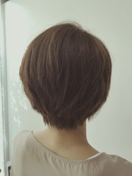 ビグディーサロン(BIGOUDI salon koshien) 【ISAACBLANCO】ノームコア大人ショートボブ