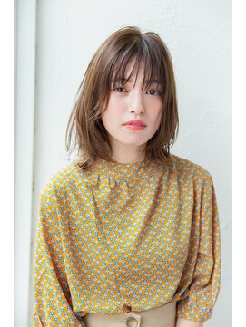 アンアミ オモテサンドウ(Un ami omotesando) 【Un ami】隙間バングで抜け感をＵＰ♪ミディアム　工藤　由佳