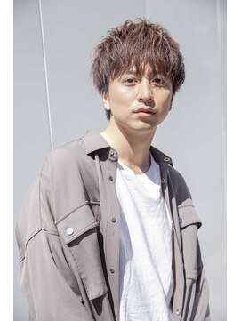 クラン(clan) 外国人風かき上げニュアンスネオウルフ