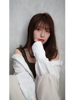 ディスオモテサンドウ 表参道(This OMOTESANDO)&nbsp;艶ストレートワンカール　山本