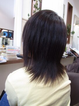 コアフィールフィス(COIFFURE fils) 《見附　今町》女の子　キッズ　レイヤー　ミディアム