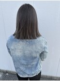 スモーキーグレイ