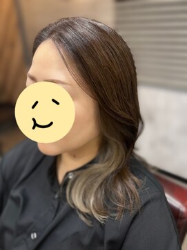 アトリエナガノ(atelier nagano) ニュアンスカラー/センターパート/ツヤ髪スタイル/ブルージュ