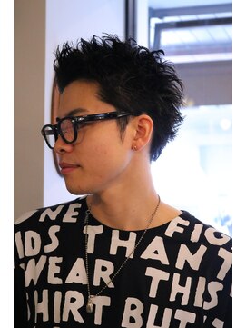 ザ バーバー ルイス(THE BARBER LUI'S) spikey short