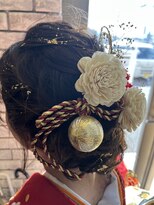 リオン(RION) 成人式の華やかなヘアセット♪