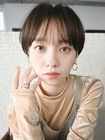 ミニボブ小顔暗髪切りっぱなしボブ外はねボブ黒髪渋谷原宿神宮前