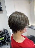 オリーブベージュショート