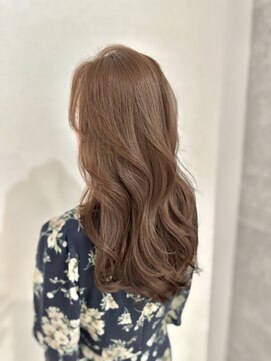 アンダーバーホワイト(_WHITE) ブリーチ無しミルクブラウンレイヤーカット顔まわりカット