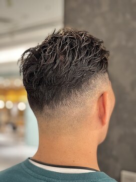 ヒロギンザ 大阪本店(HIRO GINZA) 七三ショート