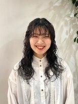 ギフト(GIFT)&nbsp;long perm くせ毛風パーマ　パーマスタイル　西宮北口