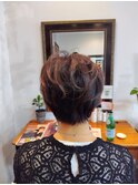 オーガニックカラーで艶髪＆大人丸みショート