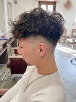 クロ(Kuro) スペインカール/フェード