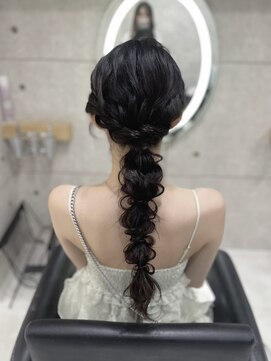 ヘア サロン クラン 東心斎橋店(hair salon clan) 編み下ろしヘア/心斎橋ヘアセット
