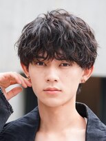 フィフス 原宿(fifth)&nbsp;原宿黒髪ルーズパーマメンズカット刈り上げラウンドマッシュ30代