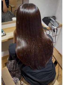 アンプ(amp) 艶ヘア