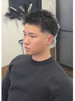 バタクラン(BATACLAN) ピンパーマ#メンズ#メンズカット#フェード#眉毛#メンズサロン