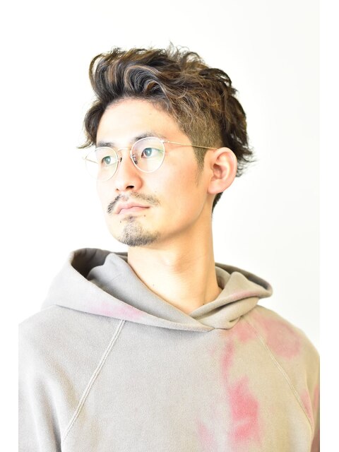 【STEP YOSHI】ナチュラル　サイドバック　メンズパーマスタイル