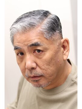 ヘアーアンドグルーミング ヨシザワインク(HAIR&GROOMING YOSHIZAWA Inc.) スキンフェードサイドパートクラシック七三分けバーバースタイル