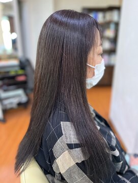 アークスヘアー ラベンダーアッシュ髪質改善トリートメント艶感ストレート