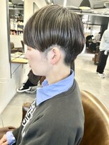 サーカス(circus)&nbsp;大人の刈り上げマッシュショートボブ