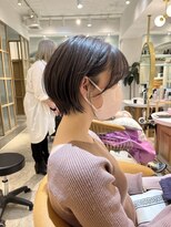 アッシュブラウンショートボブ