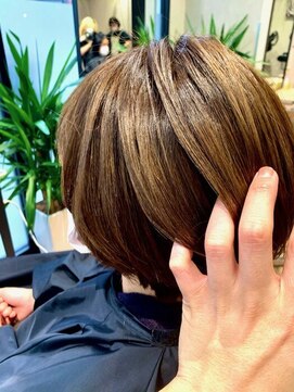 ビアンコ カーロ 二子新地店(Bianco caro) コントラストハイライト立体感カラーナチュラルハイライト◎40代