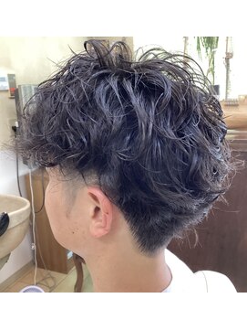 ヘアーファンタジー 近藤(Hair Fantasy 近藤) スパイラルパーマ