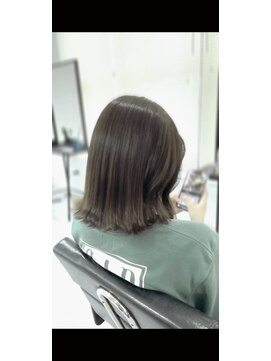 ノア(Noa) オリーブ