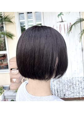 ステラ クルー(STELLA CRUISE) あごラインボブ×ダークブラウン
