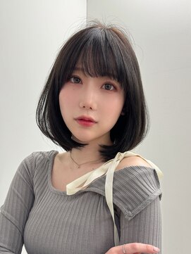 ◎艶暗髪の重め内巻きボブ