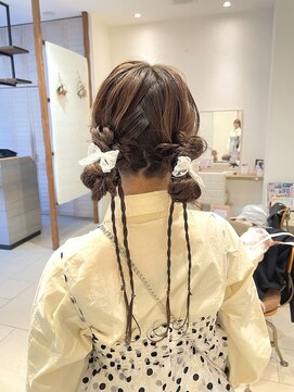 リーナ ビューティガーデン(LiNA BeautyGarden) ツインアレンジ/ヘアアレンジ/アレンジ/ヘアセット/セット