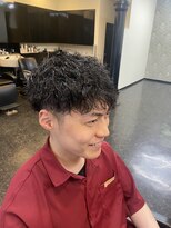 レヴィア(Revia)&nbsp;メンズパーマ