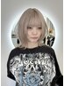 《軽さとくびれで、もっと垢抜ける》ウルフカット＋カラー＋髪の補修ケア
