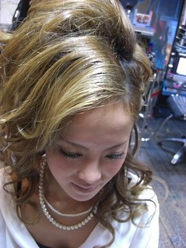 トリックストア(TRICK STORE) サイド編み込みセット。