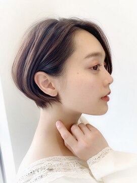 シータ(sheta) 【sheta/ AI】耳掛けハンサムショートボブ